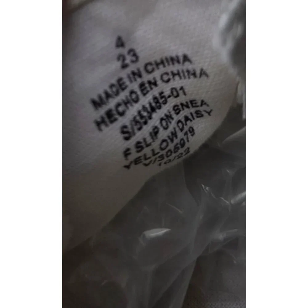 Old Navy Printed Canvas Slip-On Sneaker size 4